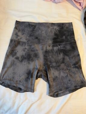 Lululemon Tie-Dye Biker Shorts
